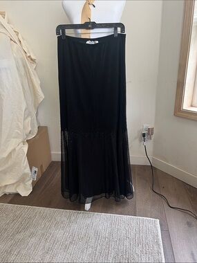 Women’s Black  Black Maxi Skirt with Subtle Sparkle Hem